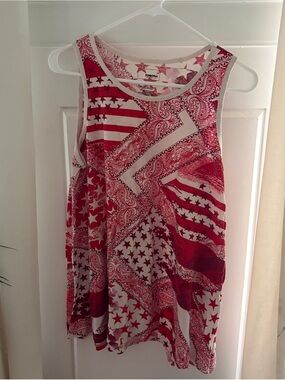 Sonoma Red Star Tank Top Size L